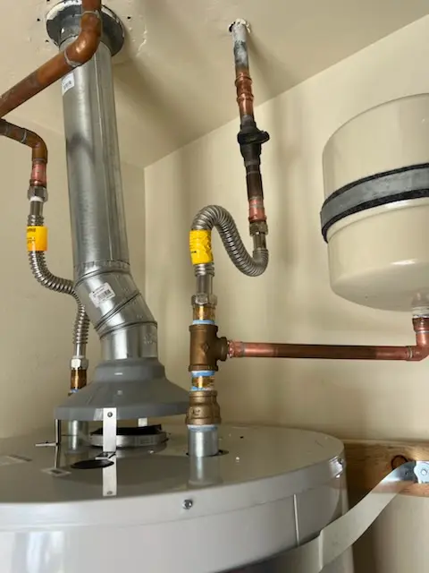 Water heater installation and plumbing repair in Mokena